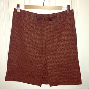 Wool LOFT skirt with front leather detail